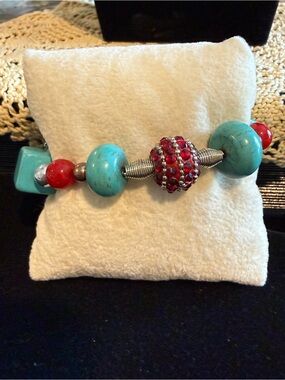 Turquoise & Red Bead Stretch Bracelet - No Brand